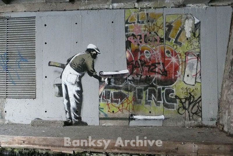 Banksy vs Robbo - Camden Wall